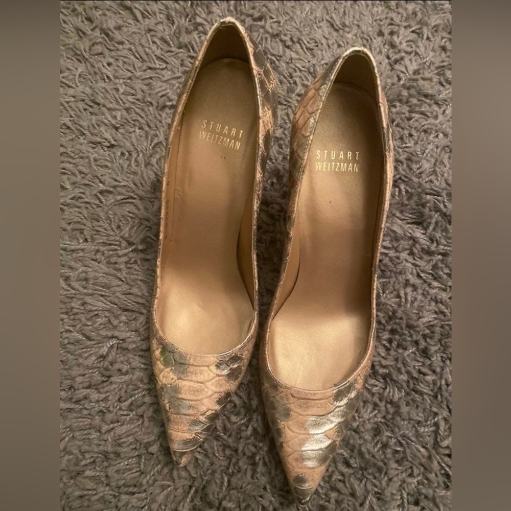 Stuart Weitzman heels 6 gold foil